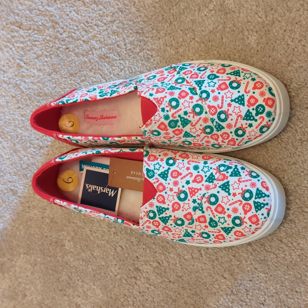 Brand New Tommy Bahama Christmas Memory Foam Slip-On Shoes Women Size 9 View 2